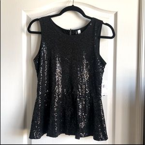 KENSIE SLEEVELESS TOP   -   NWT